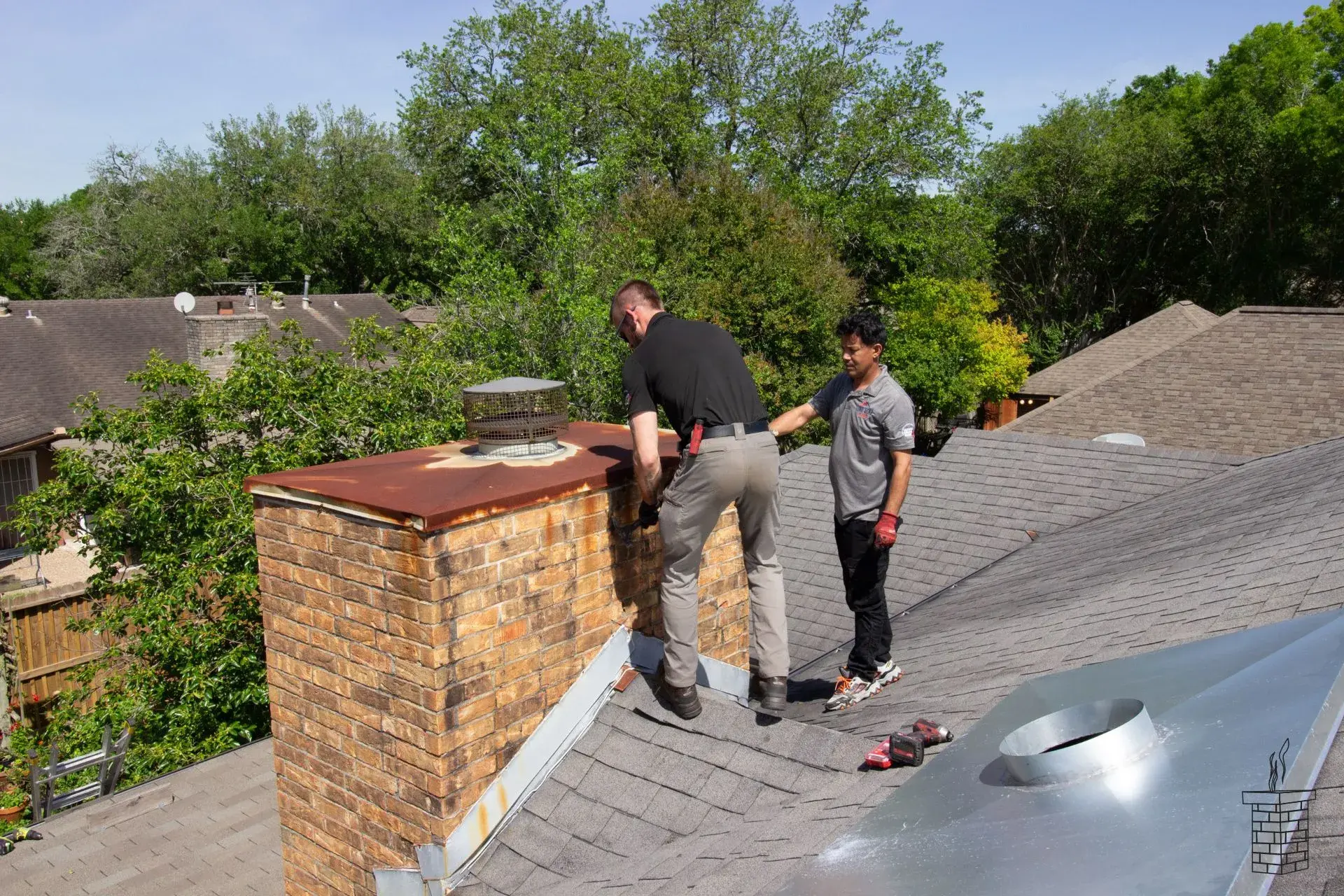 Why You Should Avoid DIY Chimney Cleaning