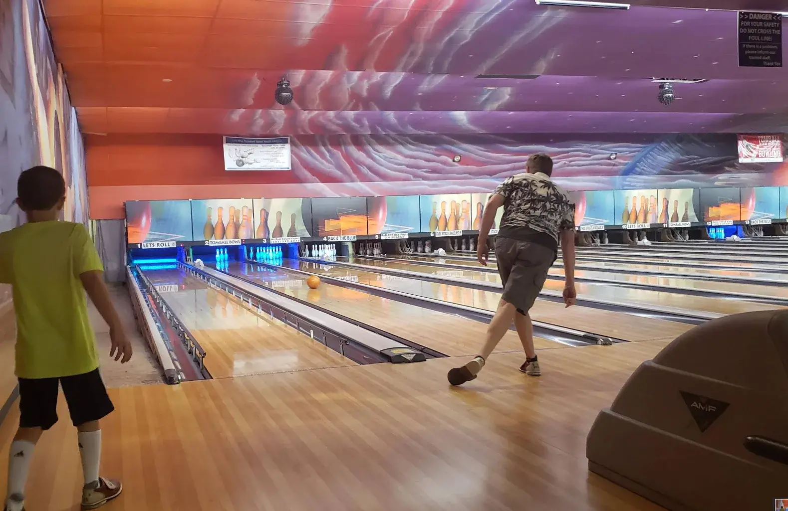 Looking for Entertainment in Tomball, TX? Don’t Miss Tomball Bowl!